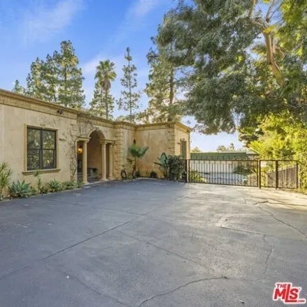 Image 3 - 1880 Loma Vista Drive, Beverly Hills, CA 90210, USA - House for sale