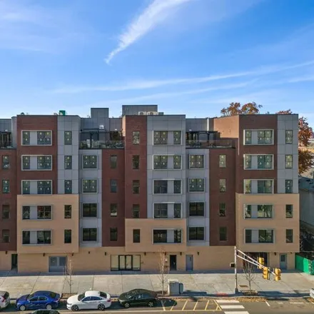 Rent this 2 bed house on 3443 Kennedy Blvd Unit 505 in Jersey City, New Jersey