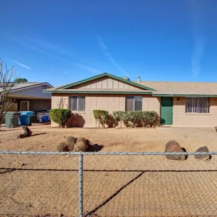 Rent this 3 bed house on 13822 North 37th Way in Phoenix, AZ 85032