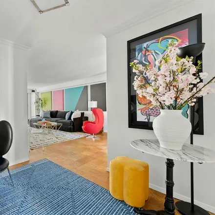 Image 4 - 111 EAST 85TH STREET 7D in New York - Apartment for sale