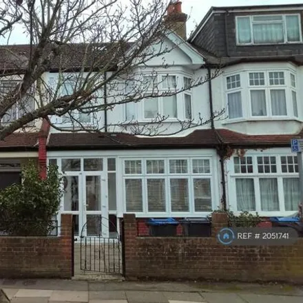 Image 1 - 16 Abbott Avenue, London, SW20 8SQ, United Kingdom - Townhouse for rent