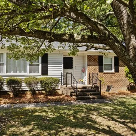 Image 3 - 1677 East Stephens Street, Seymour Johnson Homes, Goldsboro, NC 27530, USA - House for sale