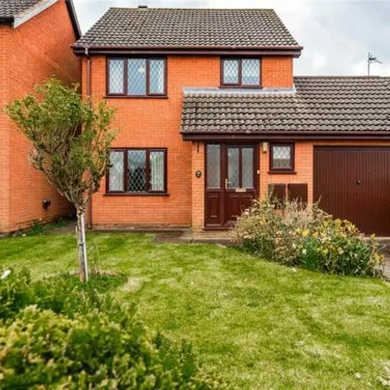 Buy this 3 bed house on Bronzegarth in Old Clee, DN32 8QU