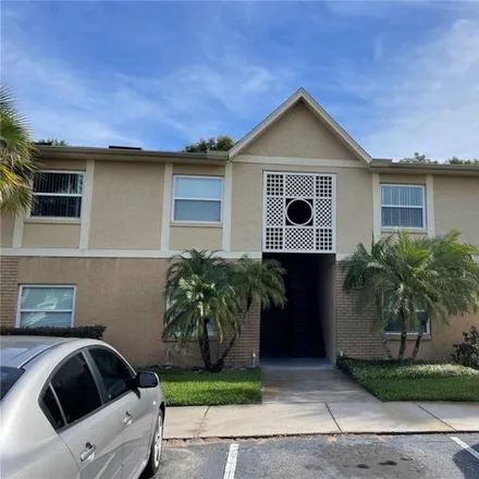 Rent this 2 bed condo on 9955 Turf Court in Orange County, FL 32837