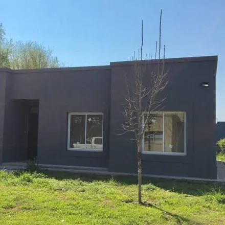 Buy this studio house on unnamed road in Partido de Tigre, 1670 General Pacheco