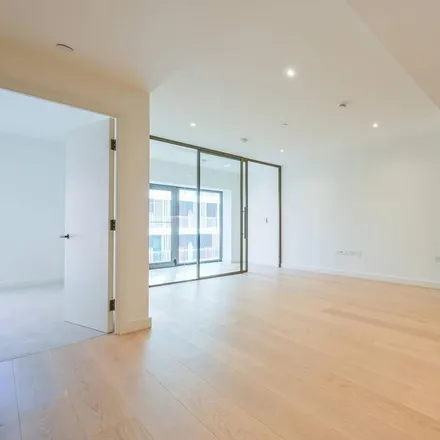Rent this 1 bed apartment on Royal Crest Avenue in London, E16 2YX