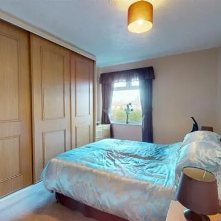 Image 5 - Cooper Lane, Shelf, HX3 7BG, United Kingdom - Townhouse for sale