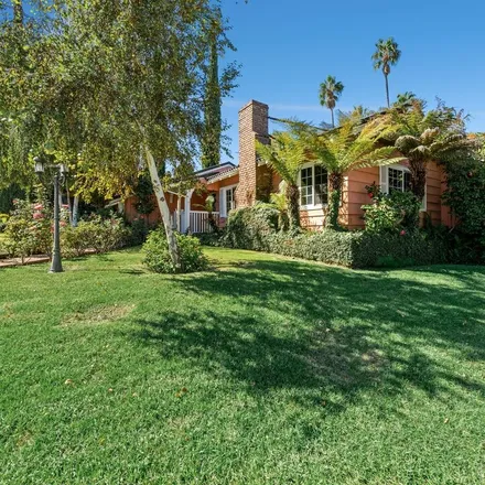 Image 3 - 3761 Wrightwood Drive, Los Angeles, CA 91604, USA - House for sale