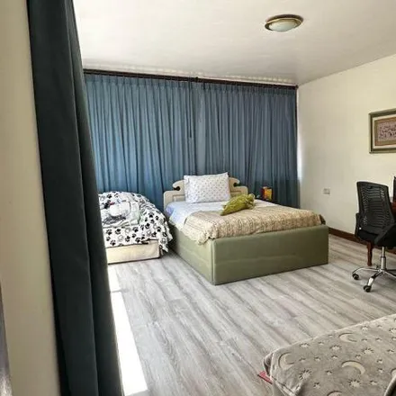 Rent this 2 bed apartment on Padre Carlos in 170157, Cumbaya