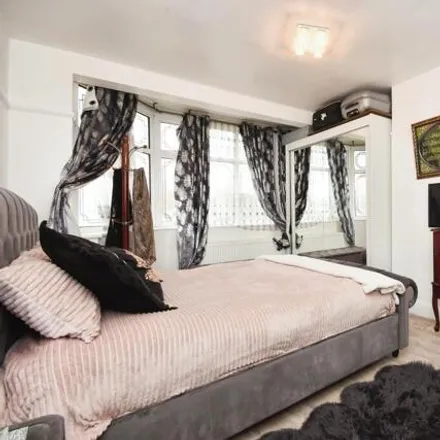 Image 5 - The Bell Northside, Rochford Road, Southend-on-Sea, SS2 6SP, United Kingdom - Apartment for sale