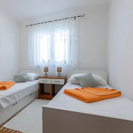 Image 6 - Grad Ploče, Dubrovnik-Neretva County, Croatia - Apartment for rent