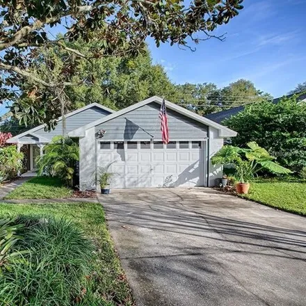 Buy this 3 bed house on 2013 Donnelly Place in Mount Dora, FL 32757