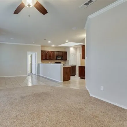 Image 7 - 2001 Frosted Willow Lane, Fort Worth, TX 76177, USA - House for rent