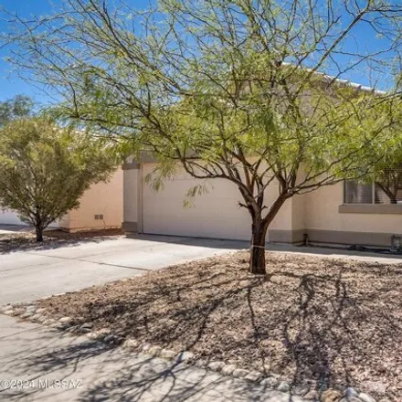 Buy this 3 bed house on 2275 West Silver River Way in Tucson, AZ 85745