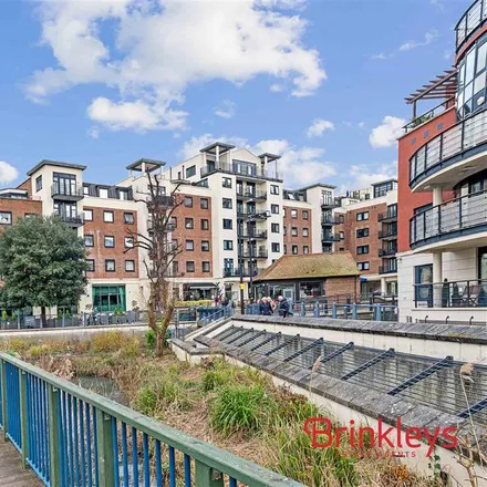 Rent this 3 bed apartment on Charter Quay in Market Place, London