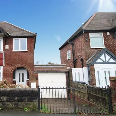 Rent this 3 bed duplex on Church Street in Brierley Hill, DY5 3QG