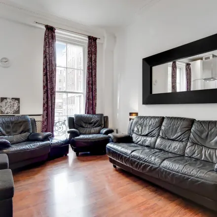 Rent this 2 bed apartment on 42 Queensway in London, W2 4SJ