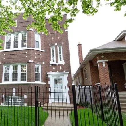 Rent this 3 bed apartment on 7634 S Paulina St Unit 2 in Chicago, Illinois
