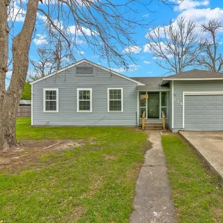 Rent this 3 bed house on East Lutcher Avenue in Orange, TX 77630
