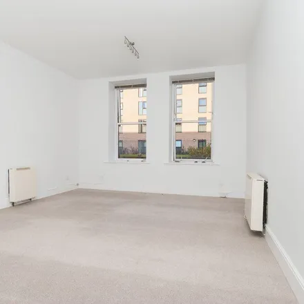 Rent this 2 bed apartment on Edina Place in City of Edinburgh, EH7 5RR