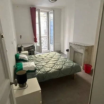 Image 5 - 19 Rue Picot, 83000 Toulon, France - Apartment for rent