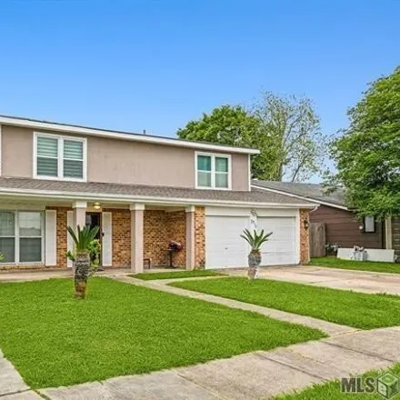 Buy this 5 bed house on 3712 Chadwood Drive in Harvey, Jefferson Parish