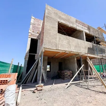 Buy this 3 bed house on unnamed road in M5515 BLB Maipú, Argentina