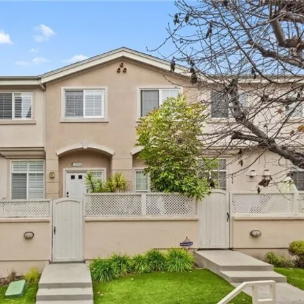 Buy this 3 bed townhouse on 5794 South Glennie Lane in Los Angeles, CA 90016