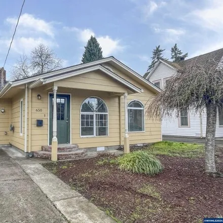 Buy this 2 bed house on 650 17th Street Northeast in Salem, OR 97301