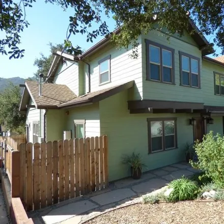 Rent this 2 bed house on 3420 Montrose Avenue in Glendale, CA 91214