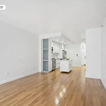 Image 4 - 148 East 24th Street, New York, NY 10010, USA - Condo for sale
