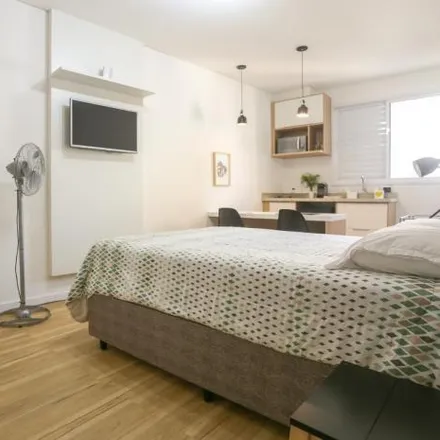 Buy this 1 bed apartment on Avenida Ipiranga 895 in República, São Paulo - SP