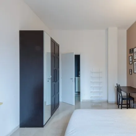 Rent this 6 bed room on Piazzale Medaglie d'Oro 1 in 20135 Milan MI, Italy