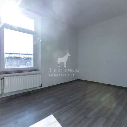 Rent this 2 bed apartment on RAVeL L112 in 6030 Charleroi, Belgium