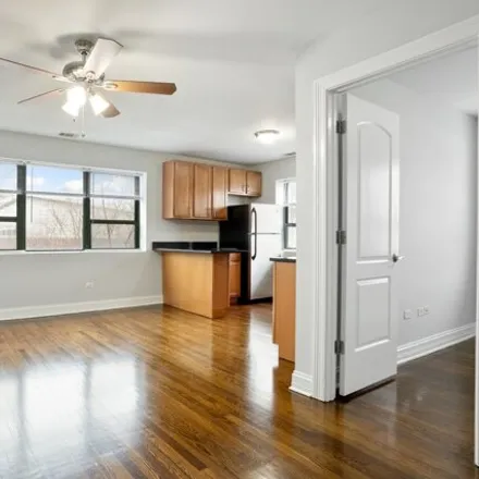 Image 4 - 1631 West Jonquil Terrace, Chicago, IL 60626, USA - Apartment for rent