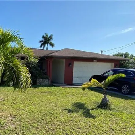 Image 2 - 880 Southeast 41st Street, Cape Coral, FL 33904, USA - House for sale