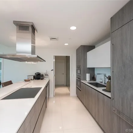 Image 2 - Ocean Drive, Key Biscayne, Miami-Dade County, FL 33149, USA - Apartment for rent