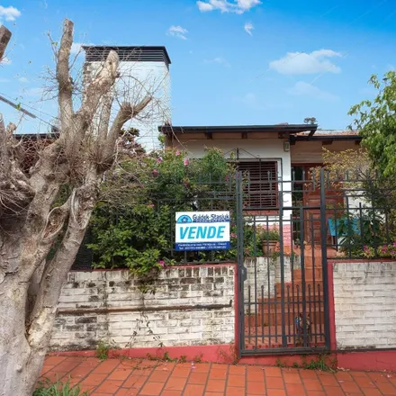 Buy this studio house on La Pampa 103 in Villa Barreyro, 3360 Oberá