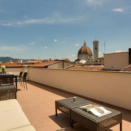 Image 7 - Palazzo Franceschi, Via dei Rondinelli, 50123 Florence FI, Italy - Apartment for rent