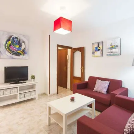 Rent this 3 bed apartment on Calle Begonias in 2, 28903 Getafe