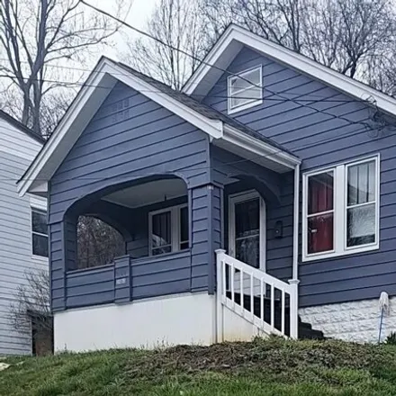 Buy this 3 bed house on River Rd 3164 in River Road, Cincinnati