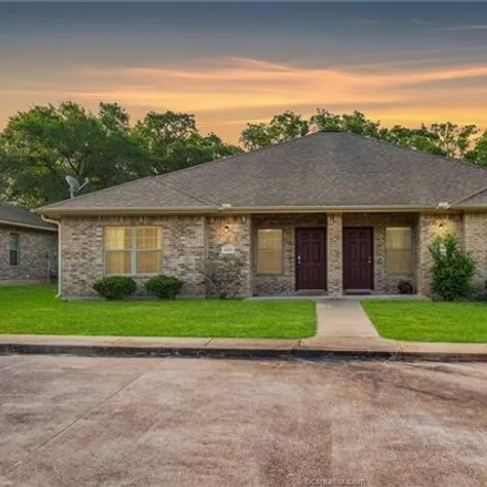 Rent this 3 bed house on 4407 Reveille Road in Brazos County, TX 77845