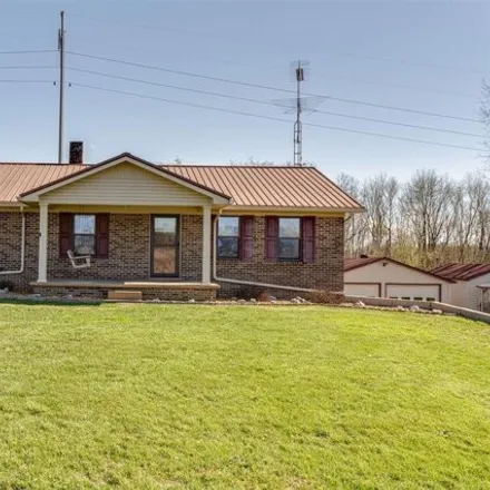 Buy this 3 bed house on Rapids Road in Franklin, KY 42134