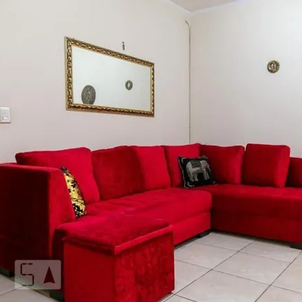 Rent this 2 bed house on Avenida Tomé de Souza in Jardim Vila Galvão, Guarulhos - SP