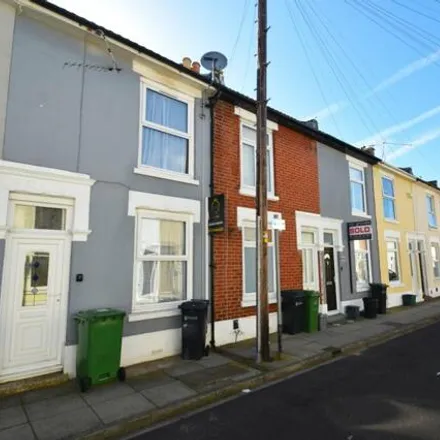 Rent this 2 bed townhouse on Esslemont Road in Portsmouth, PO4 0ET