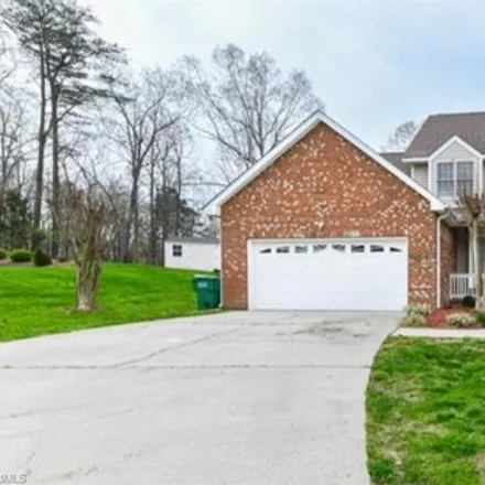 Buy this 4 bed house on 3800 Cole Avenue in High Point, NC 27265