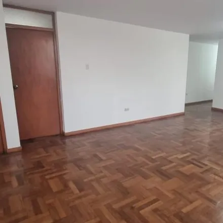 Buy this 6 bed house on Primax Monterrey in Avenida Estados Unidos, Ciudad Satélite