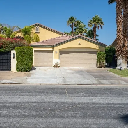 Rent this 4 bed house on 2700 North Girasol Avenue in Palm Springs, CA 92262