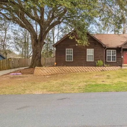 Buy this 3 bed house on 4210 Red Oak Drive in Leon County, FL 32311