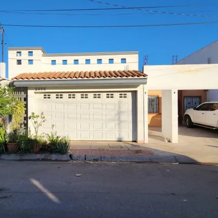 Rent this 3 bed house on Calle Claveles in Villas del Río, 80050 Culiacán
